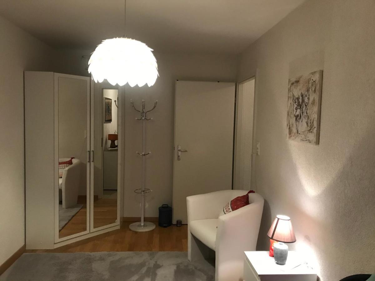 Appartement Au petit bonheur à Colombier  Extérieur photo